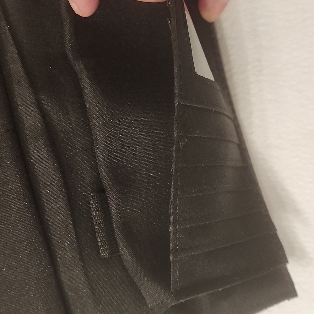 New Never Been Used No Tag Black Wallet with Gold Accent & Tortoise Shell Clasp - Picture 8 of 11